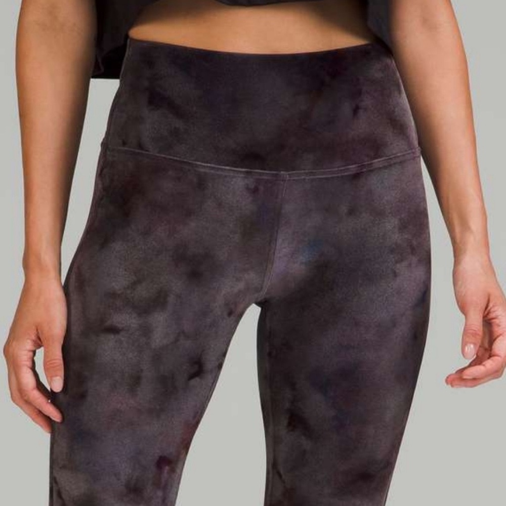 Lululemon Wunder Lounge High-Rise Short 8" Velour (Interstellar Dark Grey Multi)